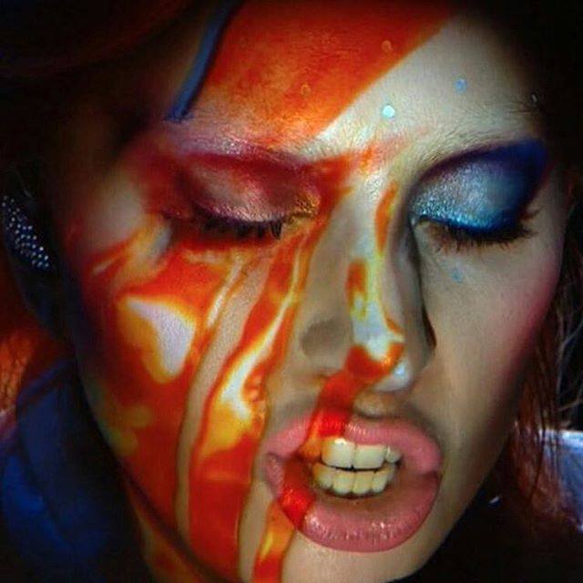 Lady gaga como David Bowie